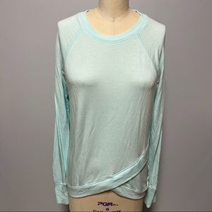 Women’s XS Athleta Light Aqua Blue LS Top